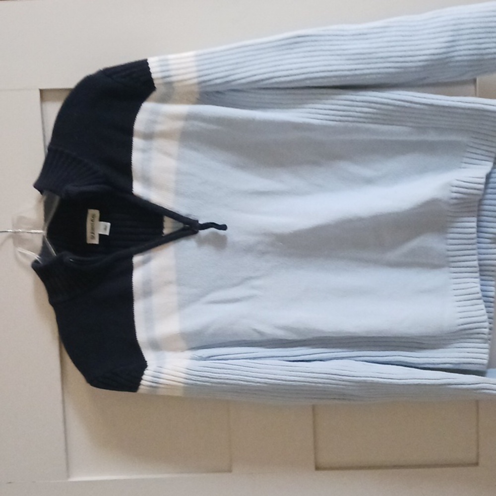 V-neck sweater